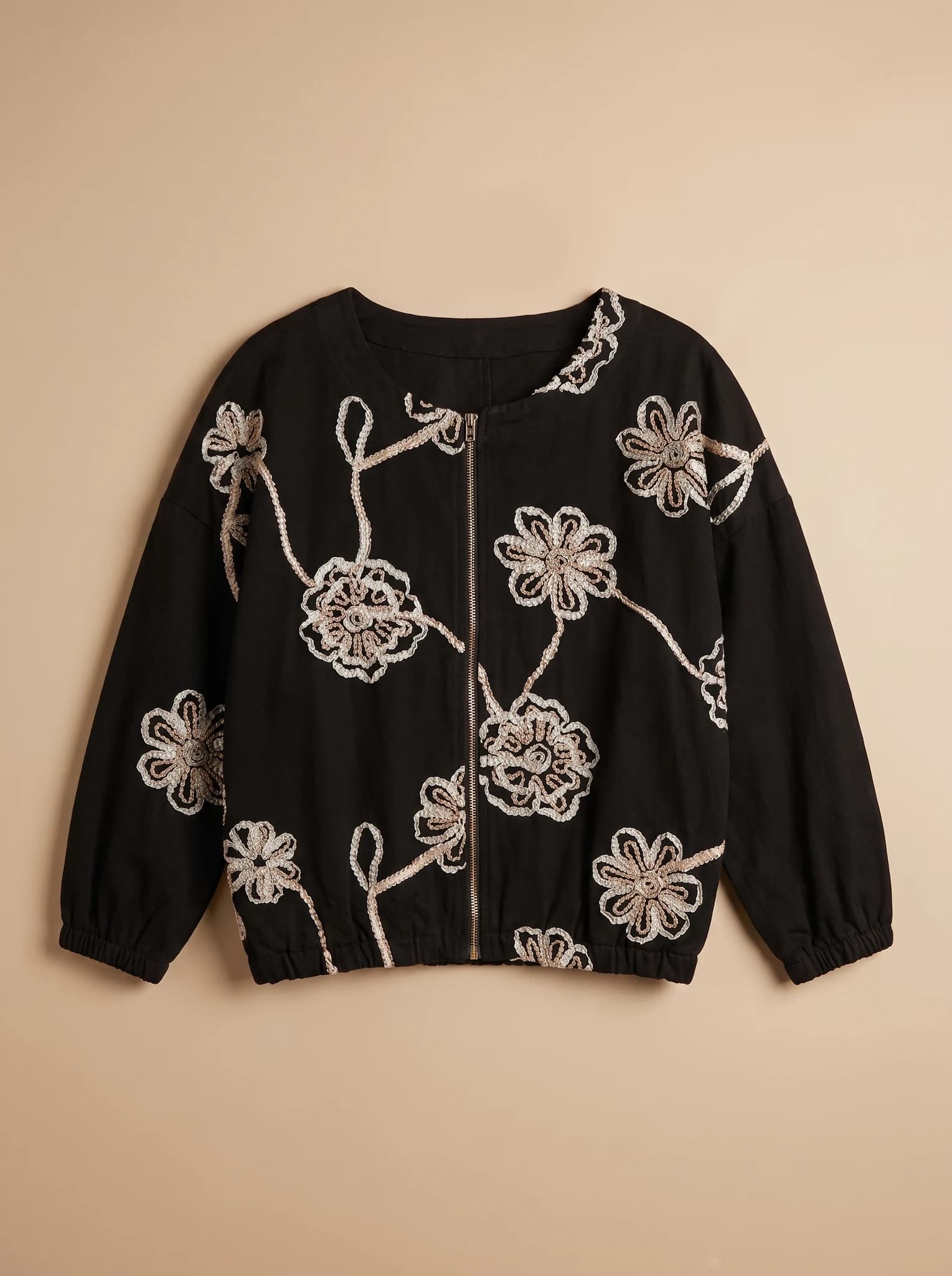 Campera Gabardina Bordada — vista de frente